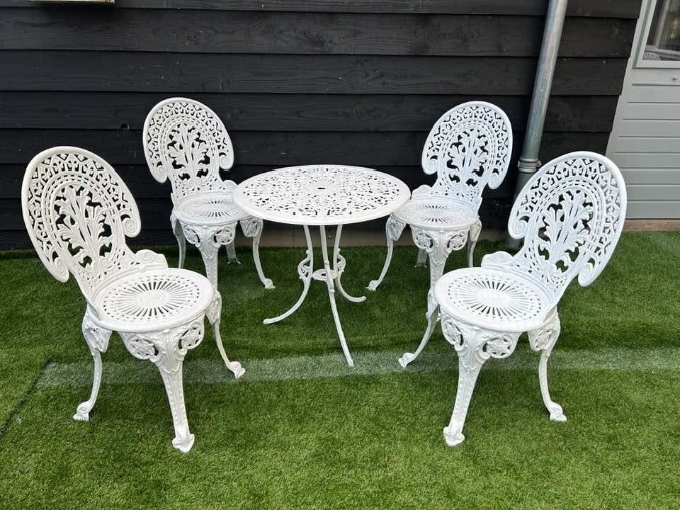Gietijzeren bistroset 5-delig, Ophalen, Zo goed als nieuw, Aluminium