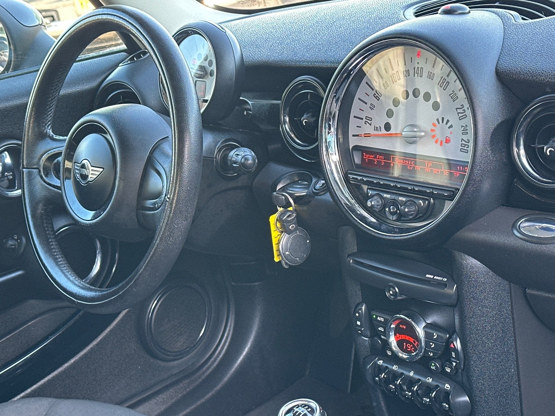 Mini 3-Deurs 1.6 One Salt Airco Nieuw apk Nette auto, Auto's, Voorwielaandrijving, Euro 5, 4 cilinders, 1055 kg