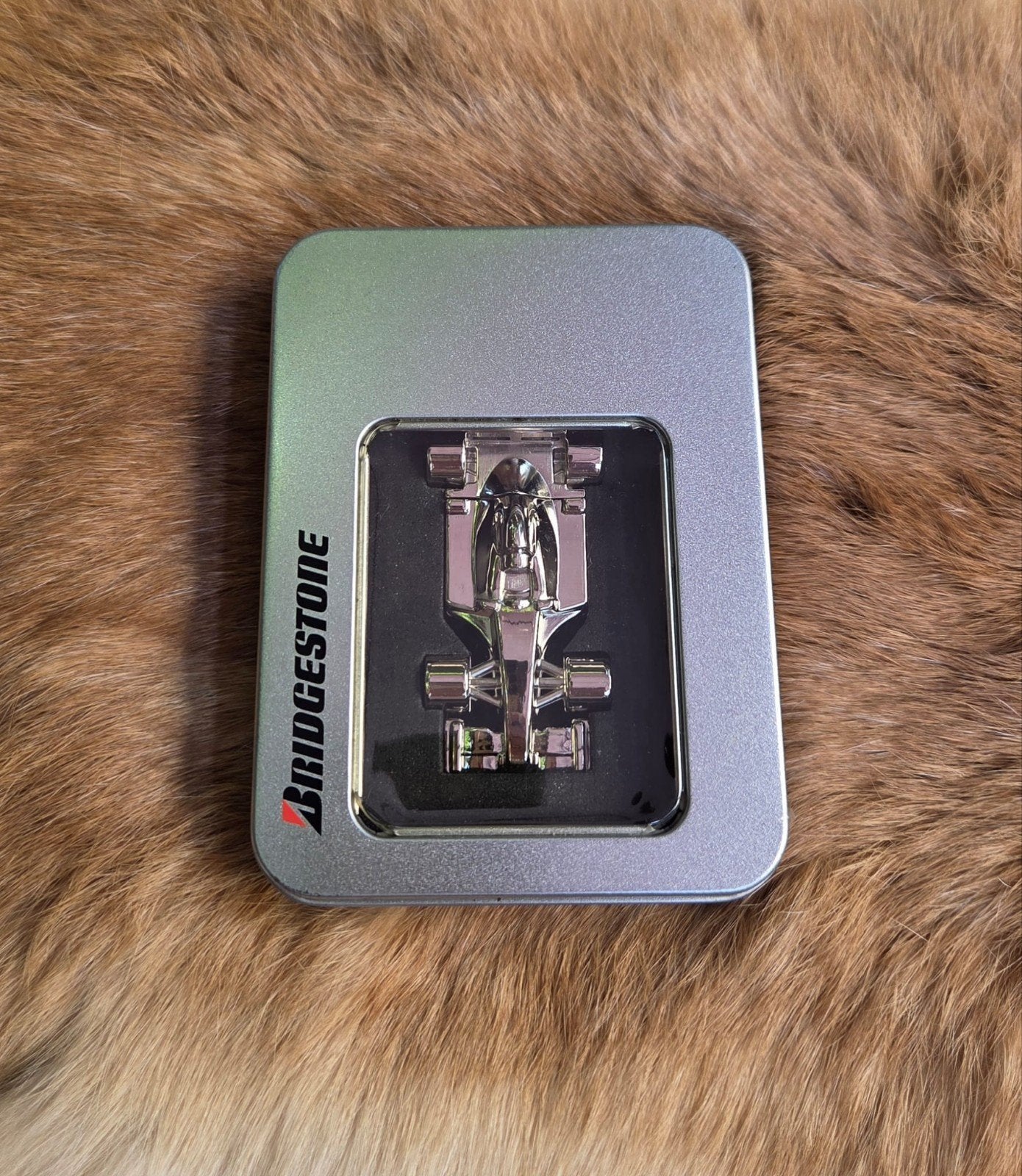 Unieke Bridgestone Formule 1 F1 USB-Stick (Metaal) in Blik, Verzamelen, Ophalen of Verzenden, Zo goed als nieuw, Formule 1