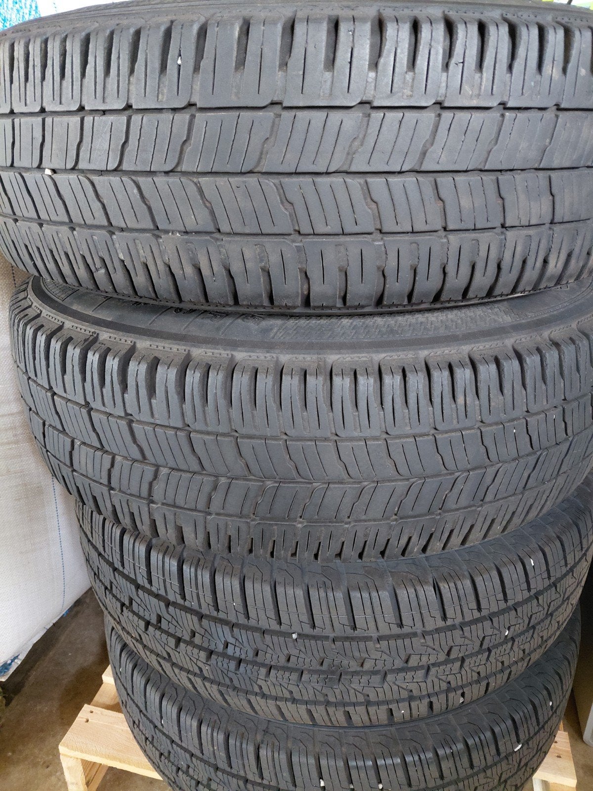 4 all-season banden op velg vw crafter. 205-75-16 kleber, 13 km/l, Volkswagen, Geïmporteerd, 104 pk