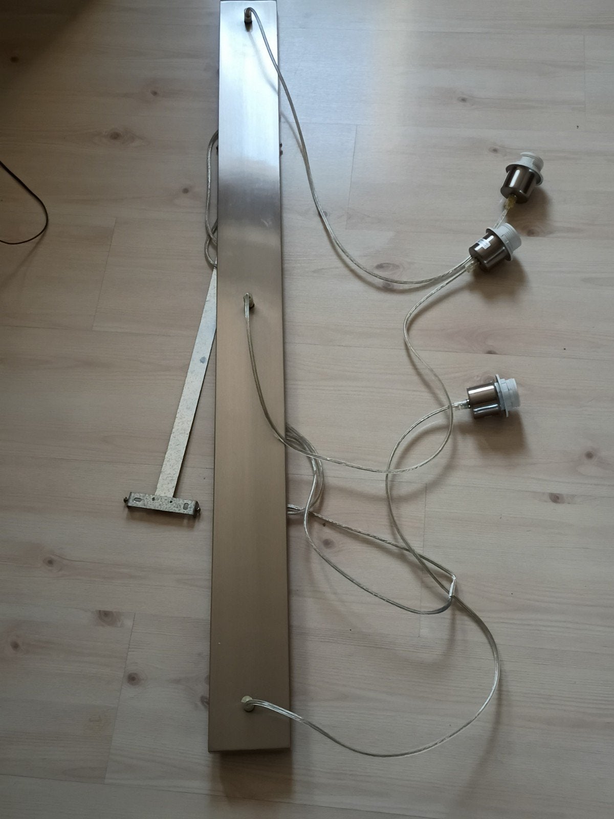 Metalen plafondpendel met 3 fittingen 120 x 10 cm, Huis en Inrichting, Lampen | Overige, Ophalen, Gebruikt