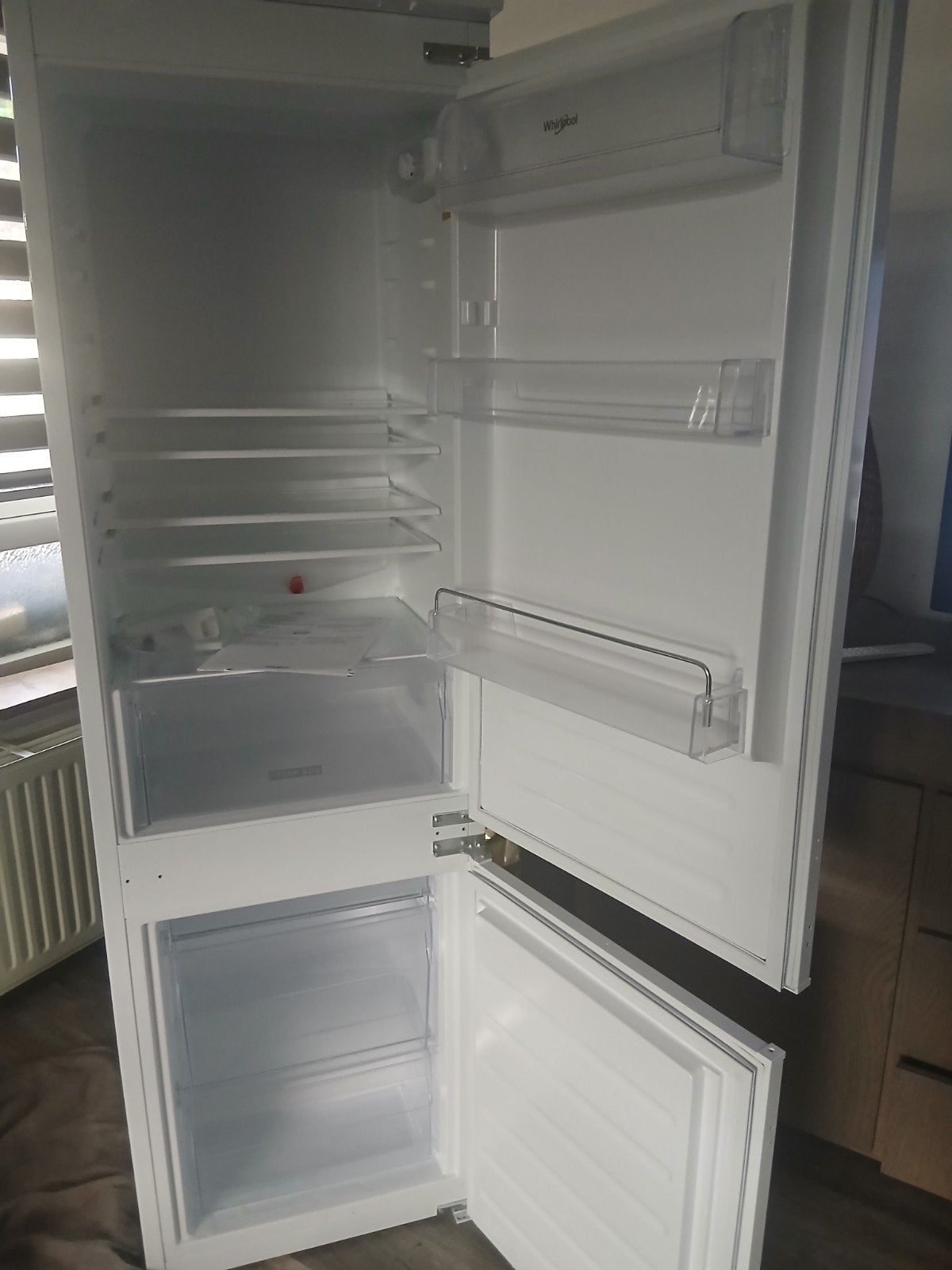 Whirlpool inbouwkoelkast met vriesvak - Zo goed als nieuw, 150 tot 200 liter, 60 cm of meer, Ophalen of Verzenden, Zo goed als nieuw