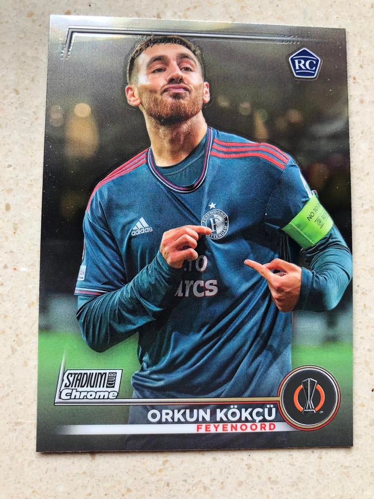 Topps Stadium Club Chrome Orkun Kökçü RC, Ophalen of Verzenden, Zo goed als nieuw, Feyenoord, Spelerskaart