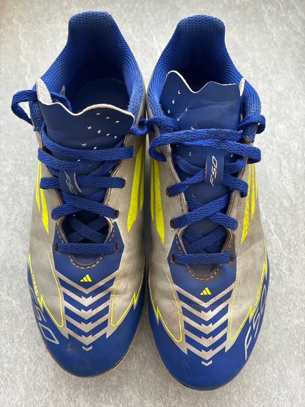 Adidas F50 Messi voetbalschoenen - Maat 34, Maat XS of kleiner, Ophalen of Verzenden, Gebruikt, Schoenen