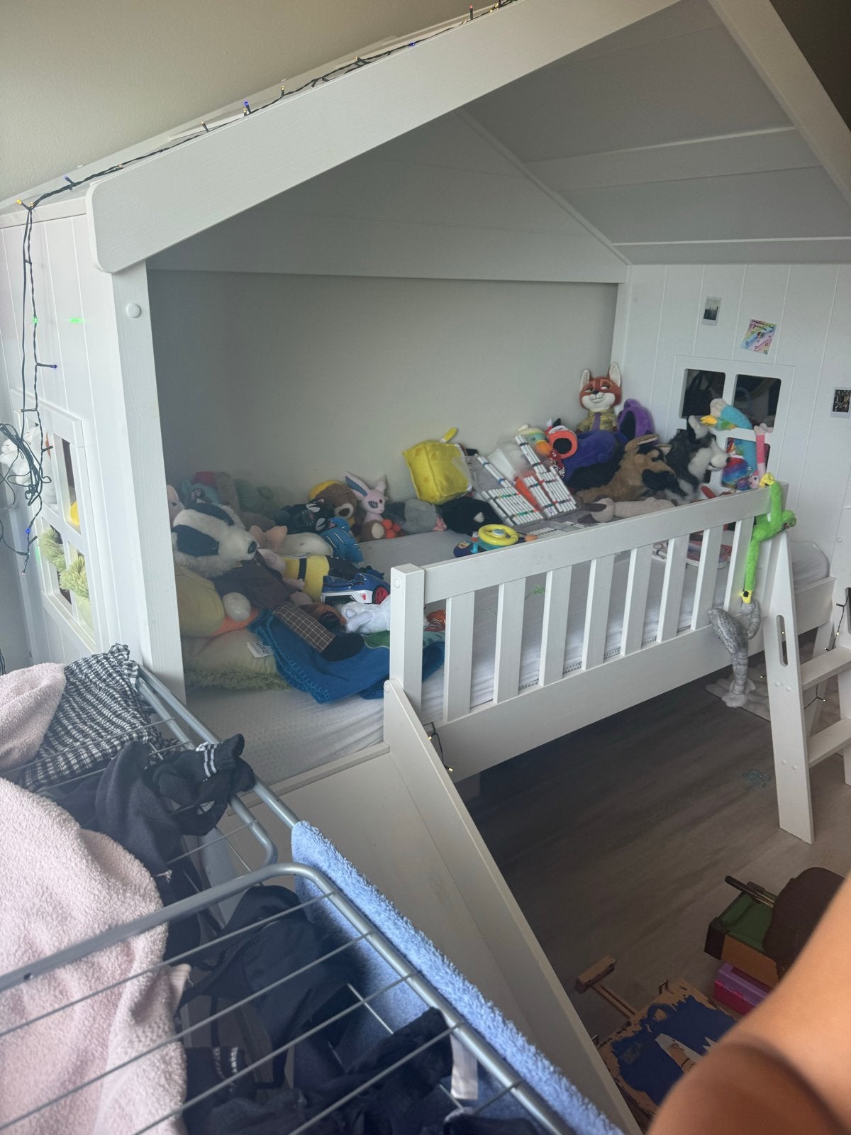 Nieuw bed van 1100 mag weg voor 100 inclusief nieuw matras, Ophalen, Gebruikt, 90 cm, Eenpersoons