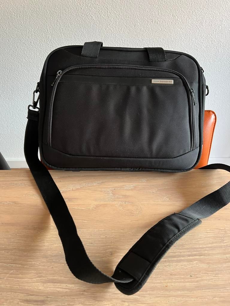 Samsonite laptop bag, Gevoerd laptopvak, Gebruikt, Trolleytas, Ophalen of Verzenden