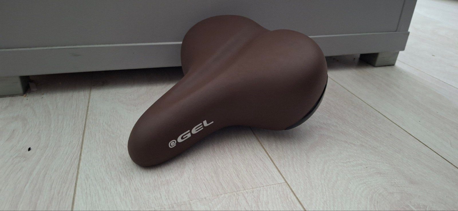 Fietszadel bruin gel - Zeer comfortabel, Ophalen, Gebruikt, Elektrische fiets, Kunststof