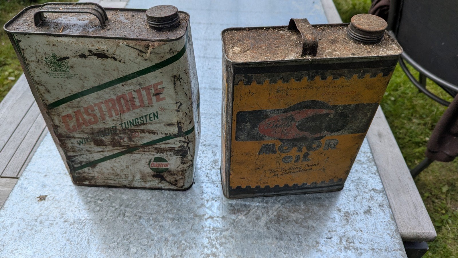 Vintage Olieblikken: Castrolite & J.P. Motor Oil, Verzamelen, Ophalen of Verzenden, Gebruikt, Overige