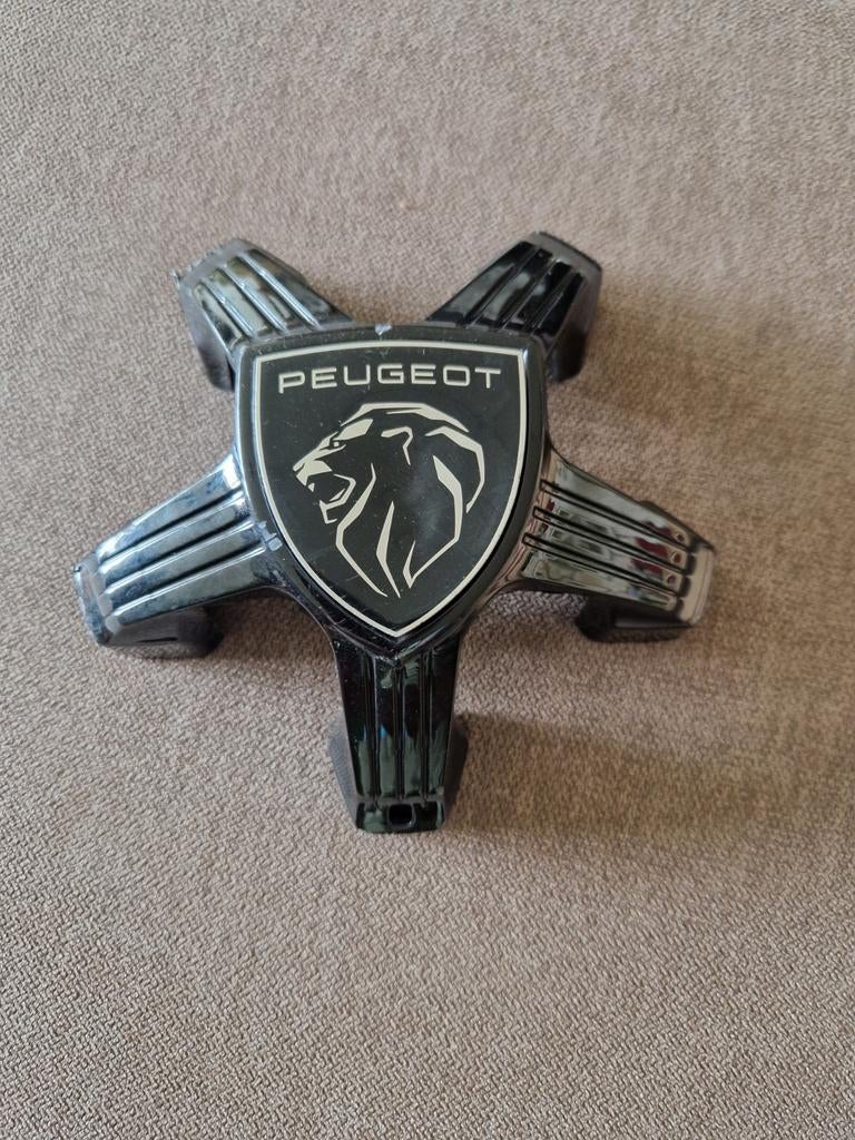 Peugeot naafdop 5-bouts - Minimale beschadiging, Ophalen of Verzenden
