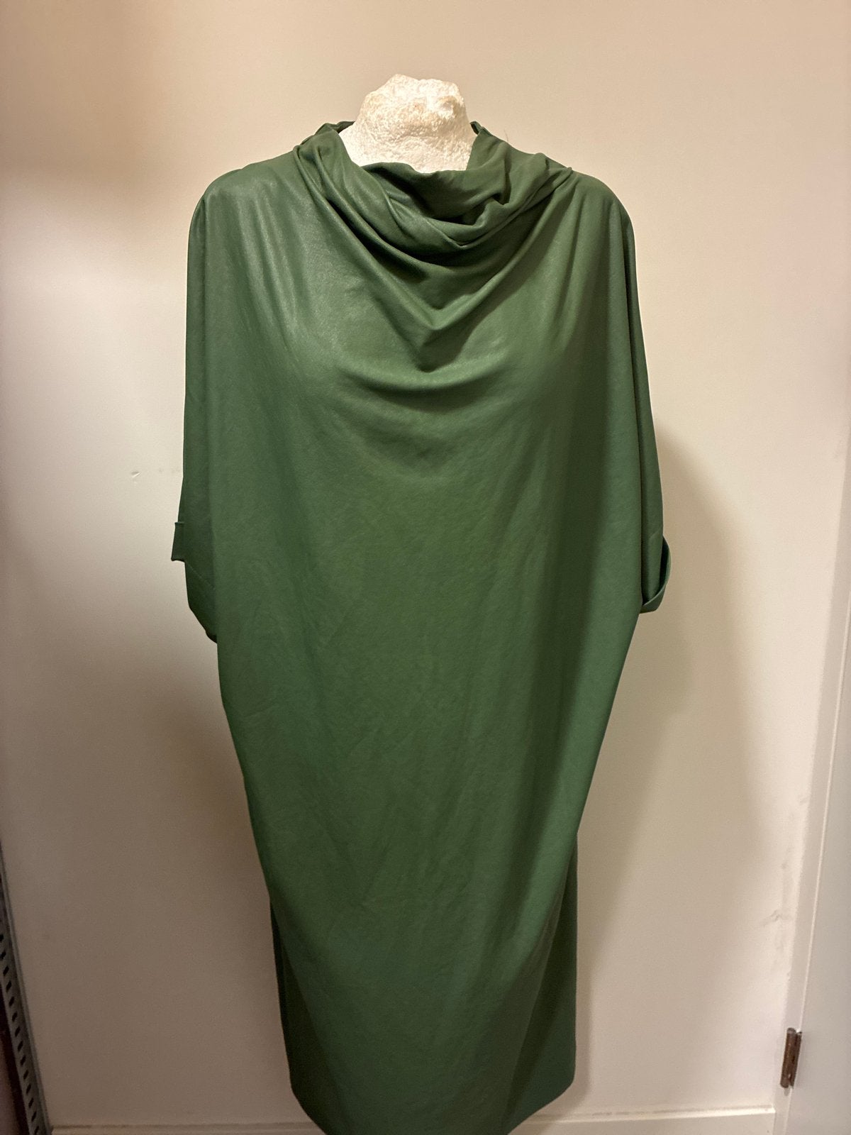 Caroline Biss zgn vegan leer 46 groen 46 ZGAN, Kleding | Dames, Ophalen of Verzenden, Zo goed als nieuw, Maat 46/48 (XL) of groter