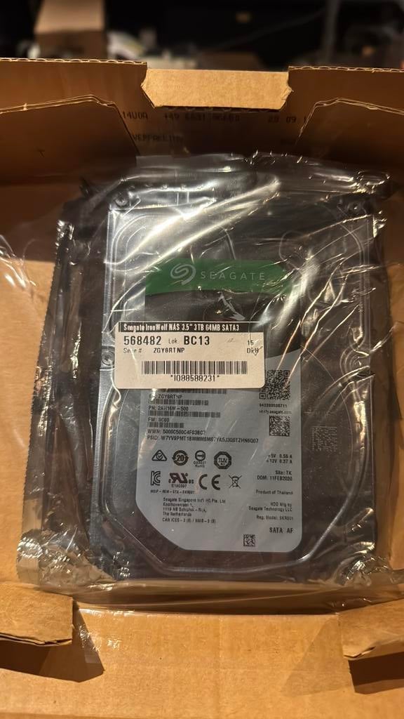 Seagate 3tb twee stuks ST3000VN000, Ophalen, Intern, Nieuw, Desktop