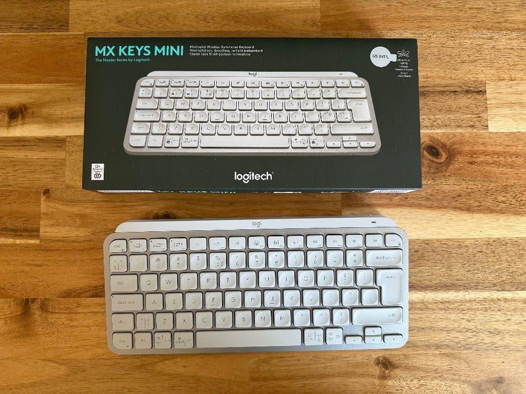 MX Keys Mini Pale Gray, Computers en Software, Ophalen of Verzenden, Zo goed als nieuw, Draadloos, Qwerty