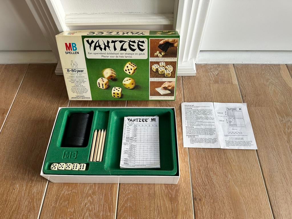 Yahtzee vintage spel van MB uit 1976., Hobby en Vrije tijd, Gezelschapsspellen | Overige, Zo goed als nieuw, Ophalen