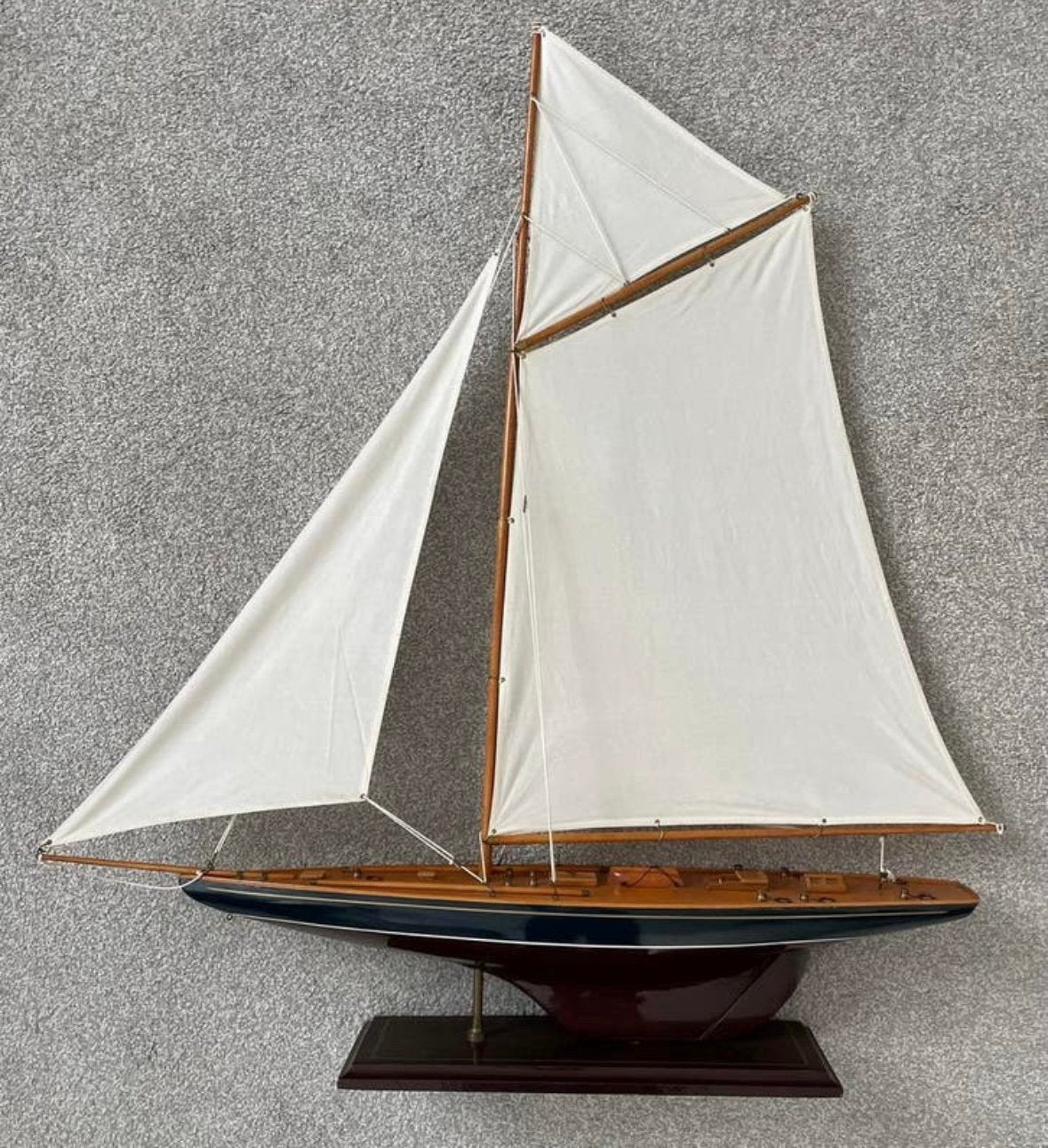 Zeilboot (decoratief), Hobby en Vrije tijd, Modelbouw | Boten en Schepen, Ophalen, Zo goed als nieuw, 1:32 tot 1:50, Overige merken