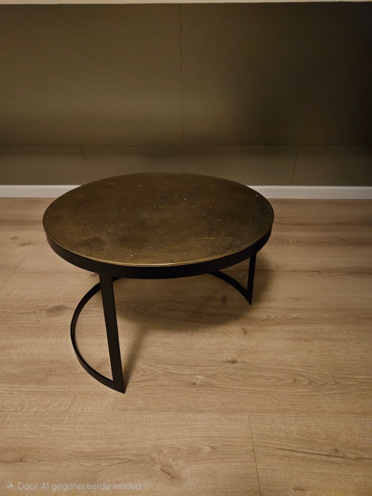 Ronde bijzettafel met metalen onderstel, Huis en Inrichting, Tafels | Salontafels, Ophalen, Gebruikt, Modern, Industrieel, Rond