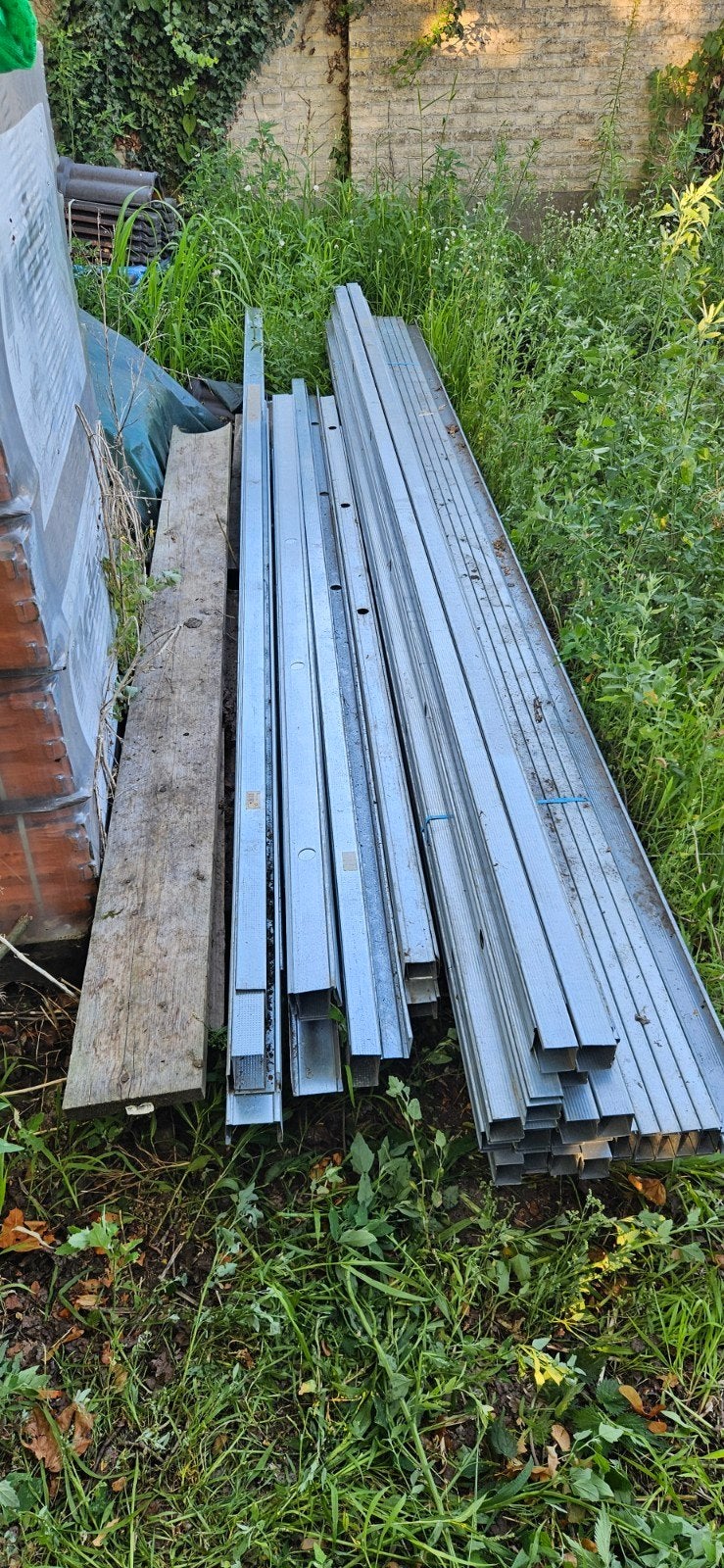 Diverse metalen stud profielen voor wanden en plafonds, Doe-het-zelf en Verbouw, Metalen, Ophalen, Nieuw, IJzer