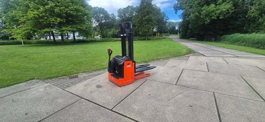 Stapelaar palletheffer Linde 1500kg elektrisch koopje, Ophalen, Gebruikt