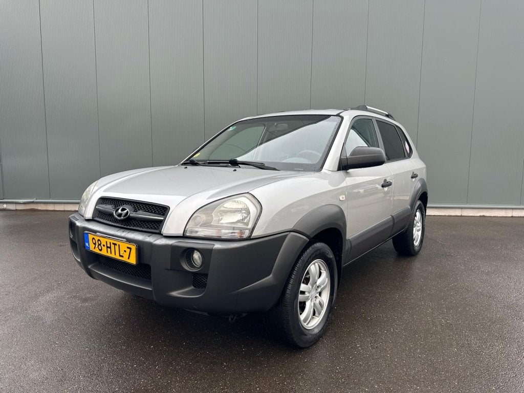 Hyundai Tucson 2.0i Dynamic AIRCO | TREKHAAK | NAP !, Auto's, Hyundai, Startonderbreker, 142 pk, 4 cilinders, Origineel Nederlands