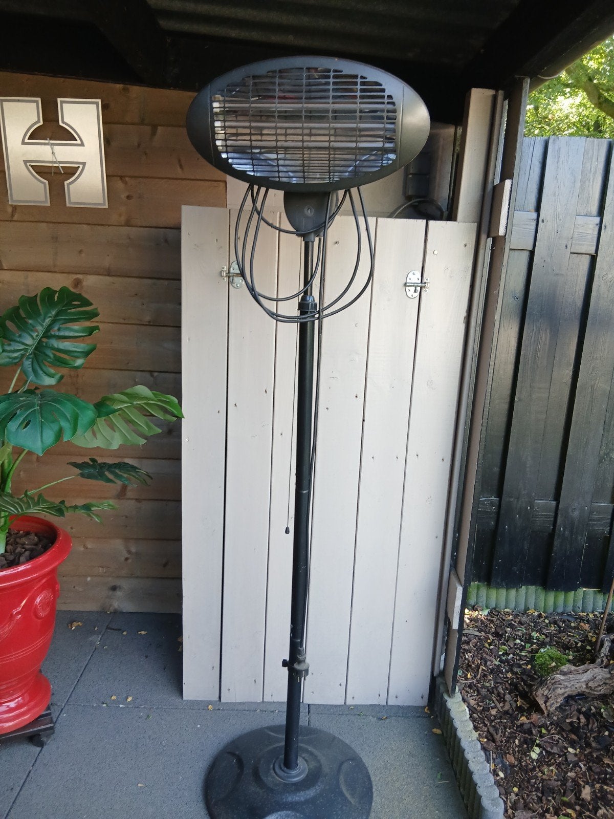 Terrasverwarming. 4 standen, Ophalen