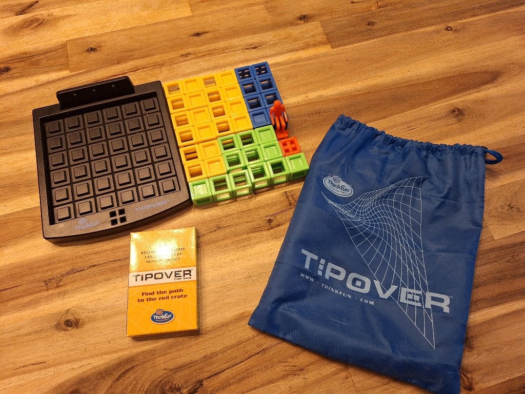 Tipover ThinkFun Logica Puzzelspel, Een of twee spelers, Ophalen of Verzenden, Zo goed als nieuw, ThinkFun
