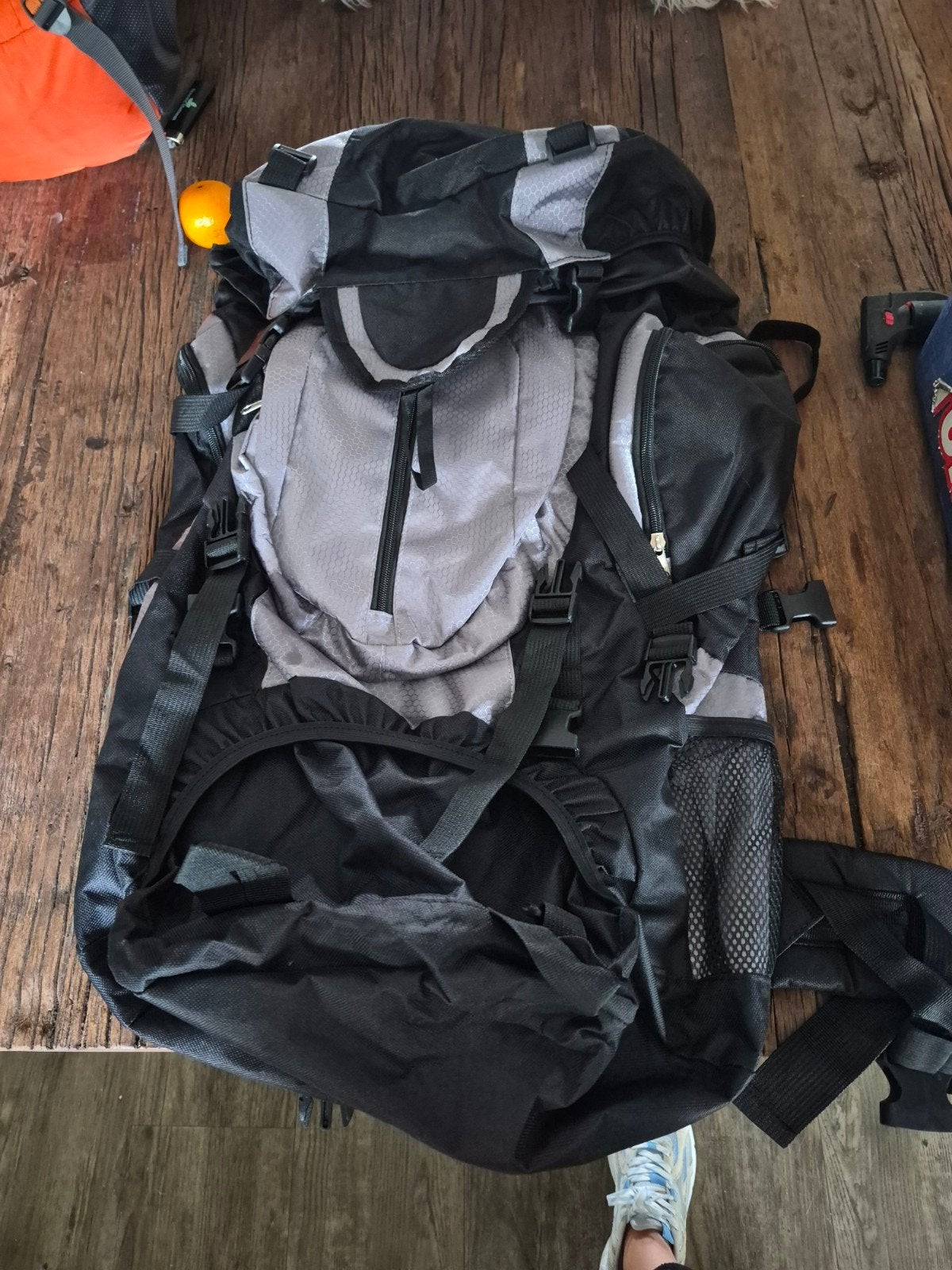 grote backpack rugzak 100 liter, Sieraden, Tassen en Uiterlijk, Overige merken, 40 cm of meer, Ophalen of Verzenden, Zo goed als nieuw