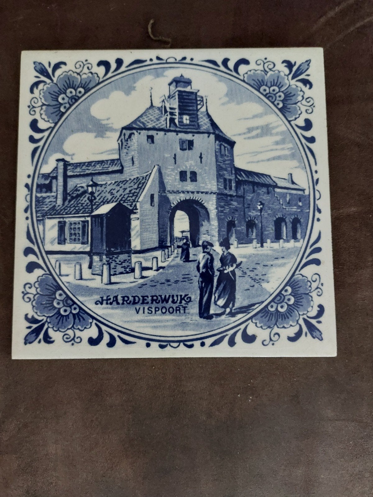 Harderwijk Tegel, Ophalen of Verzenden, Zo goed als nieuw