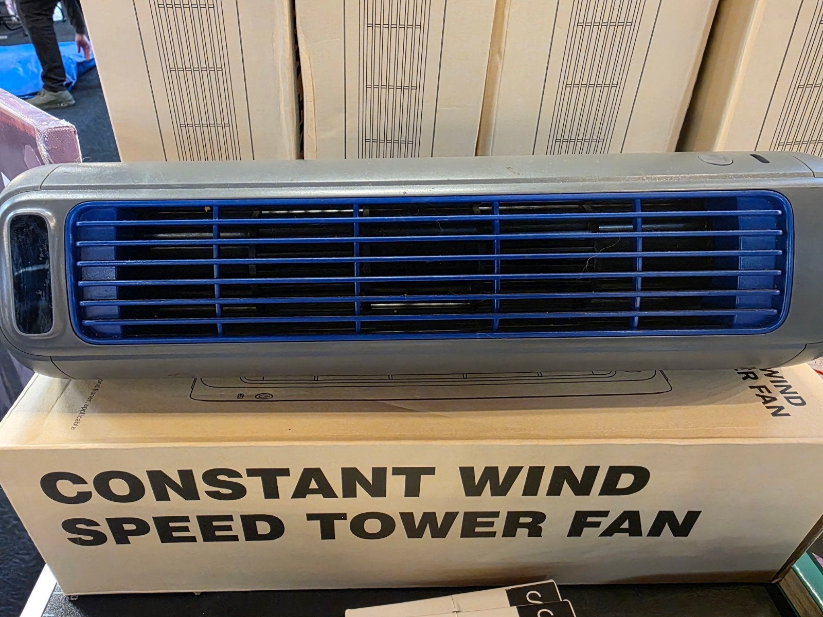 M60 ventilator - Constant Wind Speed Tower Fan nieuw, M60, Onbekend, Nieuw, Ophalen of Verzenden