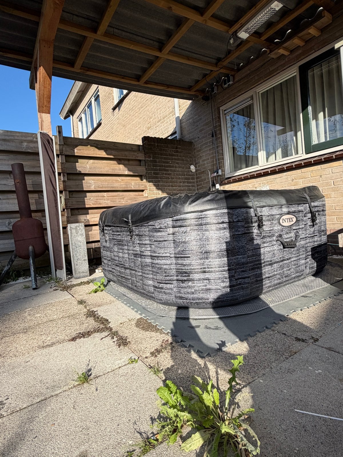 Intex PureSpa opblaasbare jacuzzi, Ophalen, Zo goed als nieuw, Afdekzeil, Opblaasbaar