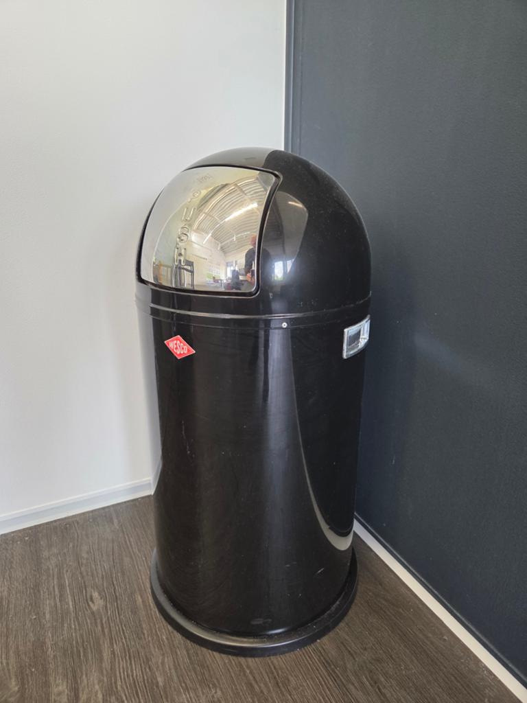 Wesco Pushboy - Prullenbak -, Ophalen, Gebruikt, 40 liter of meer, Rvs