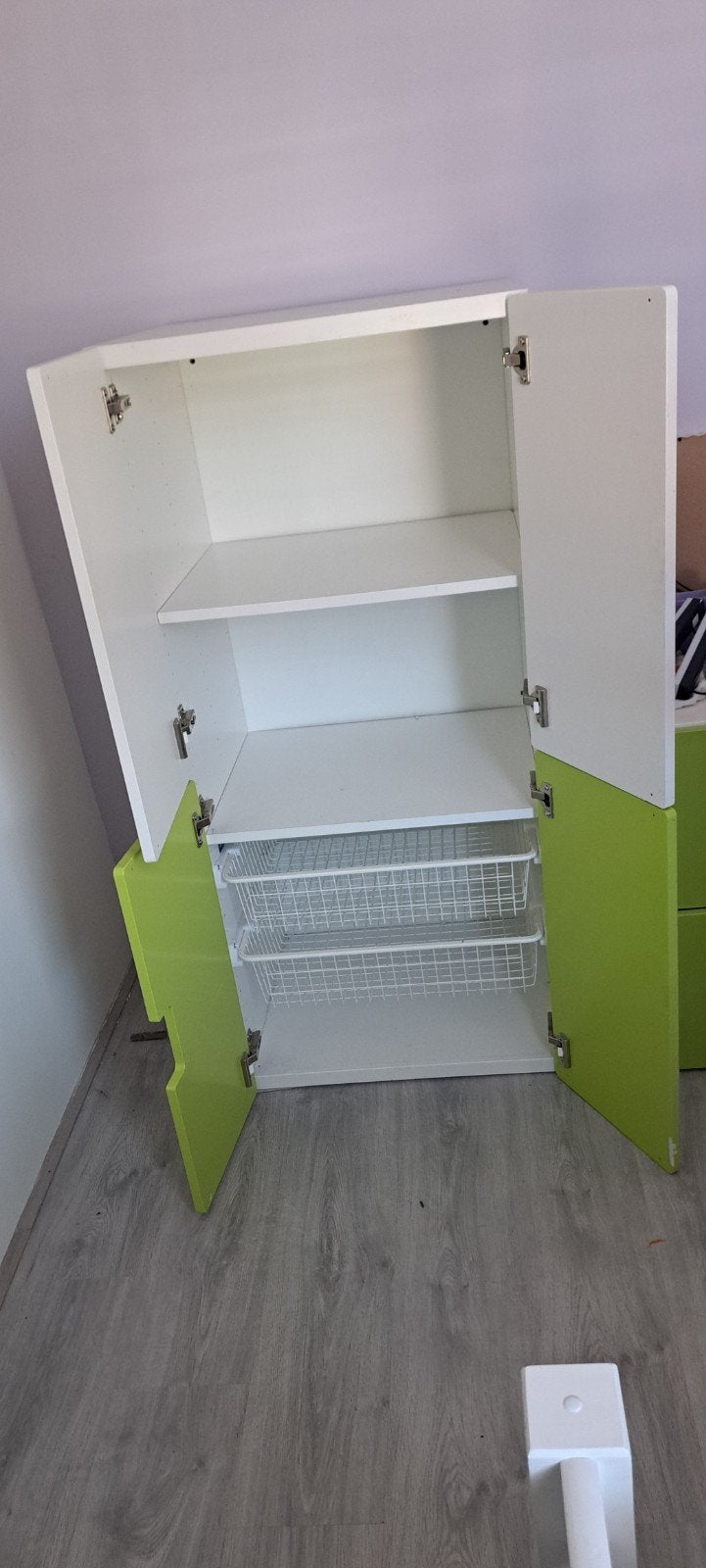 Kledingkast/Opbergkast  ikea wit met groen, Ophalen, Gebruikt