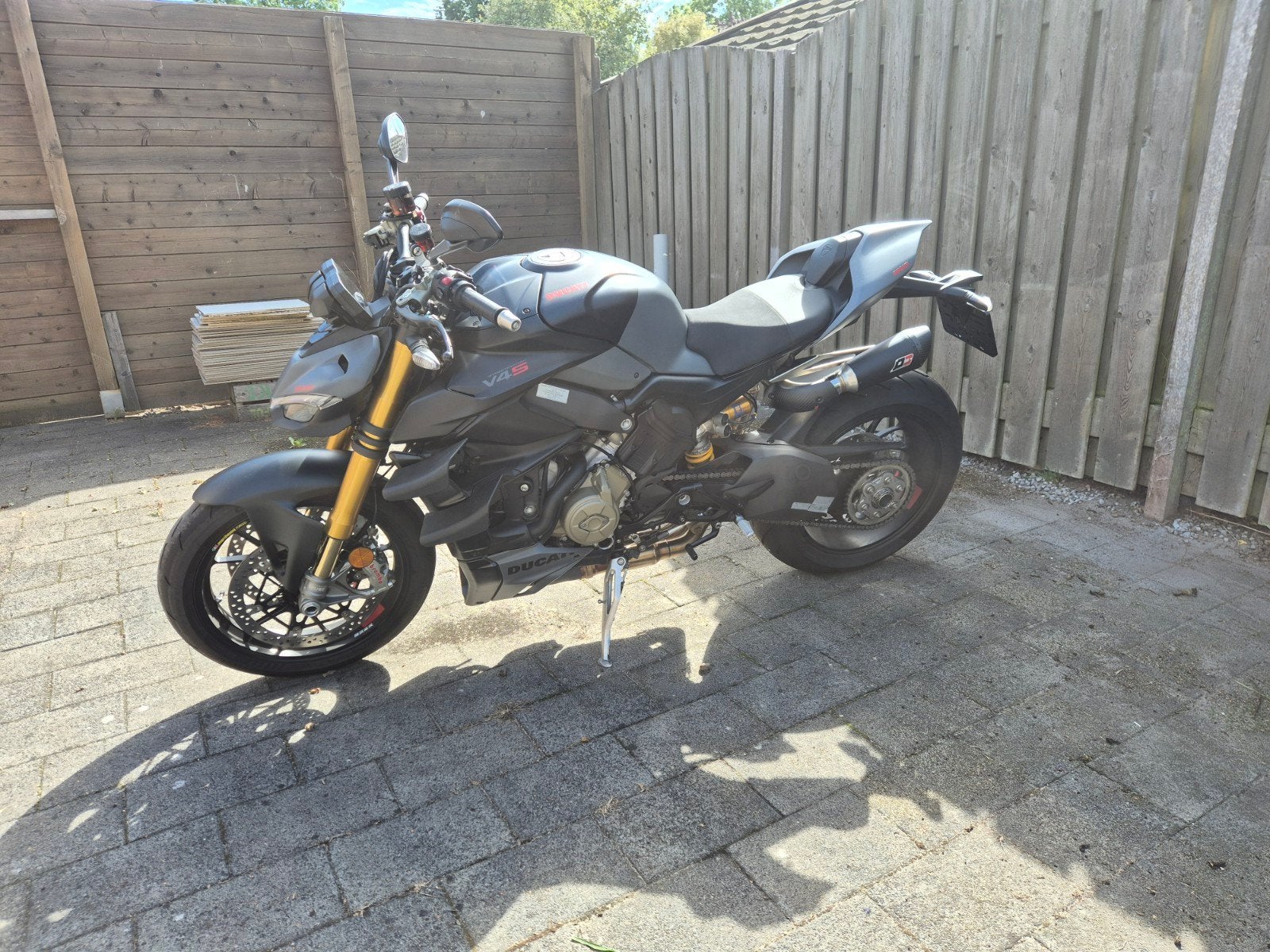 Ducati Streetfighter V4S - Krachtige Naked Bike, Motoren, Occasion, 4 cilinders, Motorrijbewijs A, Particulier