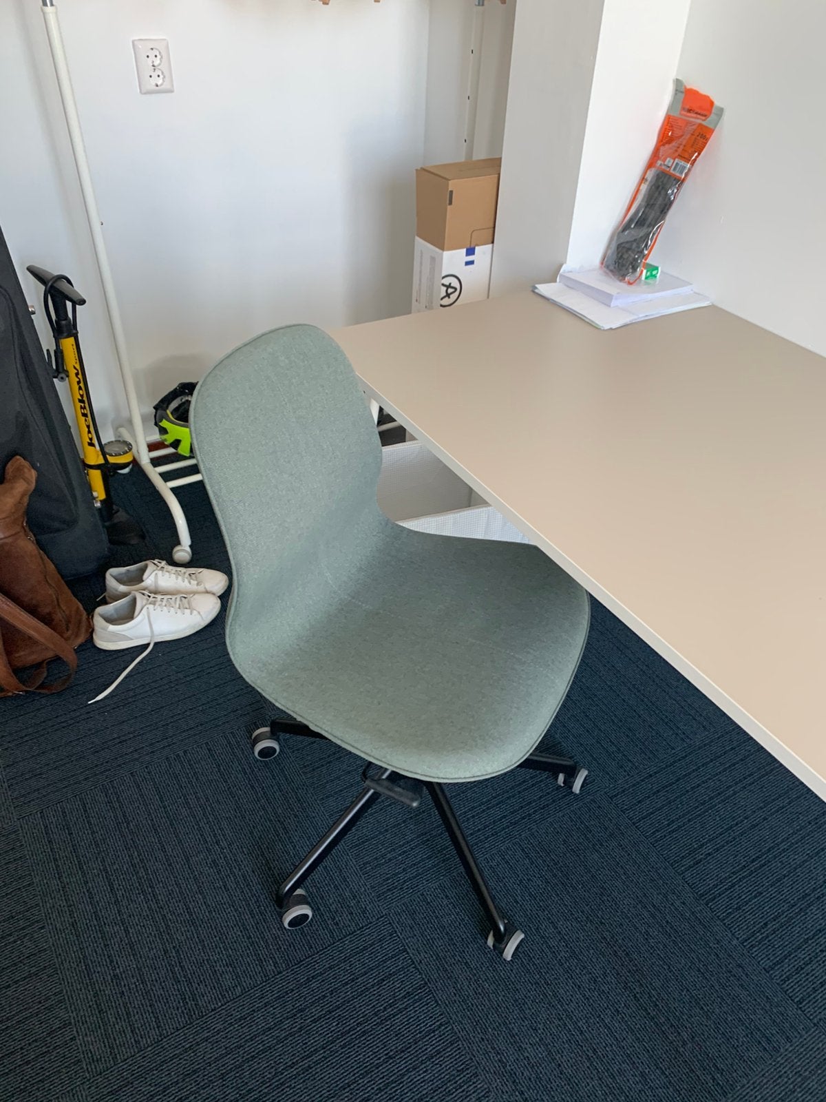 Ikea chair, Ophalen, Zo goed als nieuw, Eén