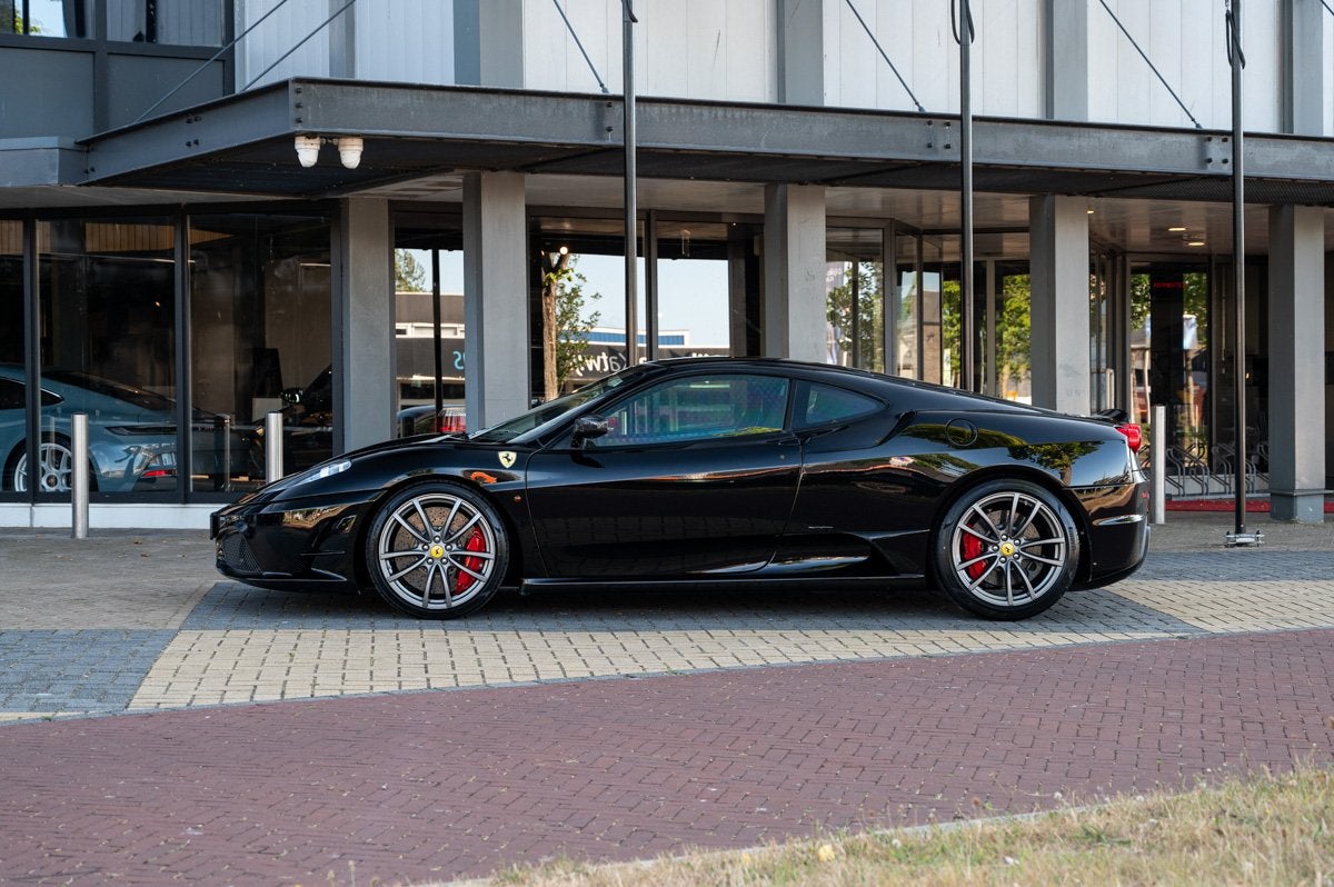 Ferrari F430 430 Scuderia F1 (bj 2008, automaat), Automaat, Gebruikt, Alcantara, 2 stoelen