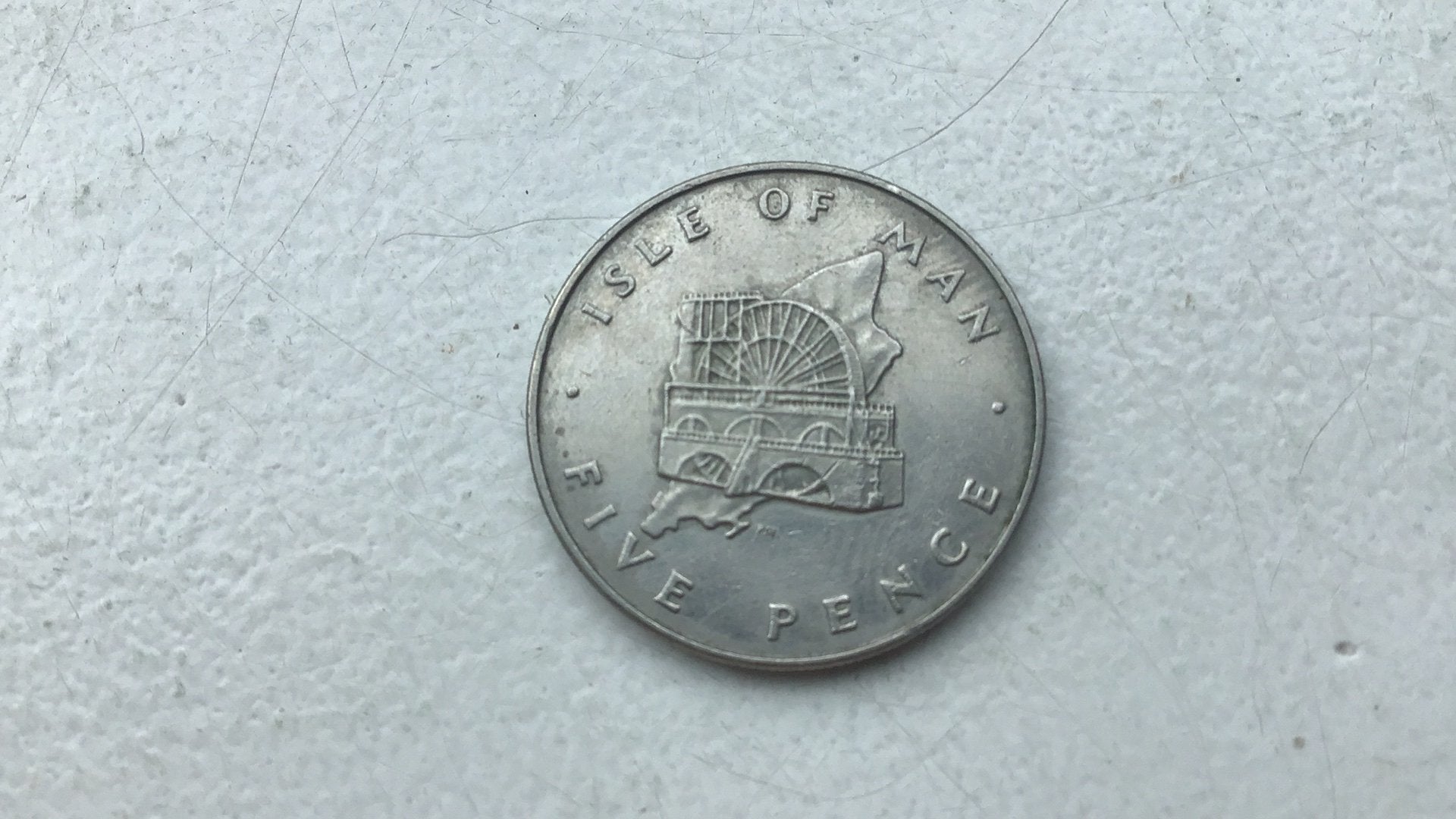 Isle of Man 5 penny 1977., Ophalen of Verzenden, Overige landen