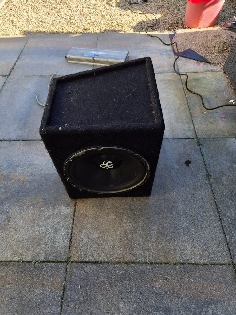 Subwoofer