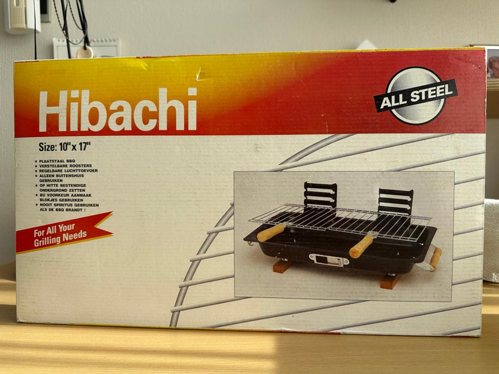 Hibachi BBQ: Compacte stalen barbecue voor buiten, Ophalen, Nieuw
