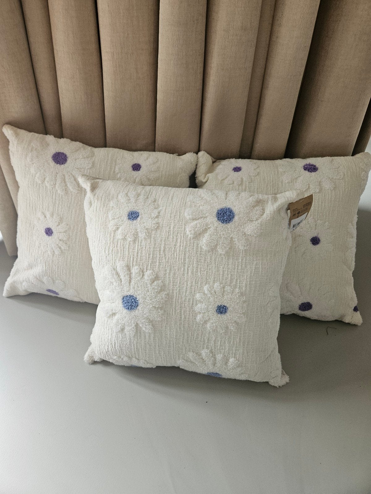 Nieuwe witte kussens met bloemmotief, Wit, Met print, Vierkant, Nieuw