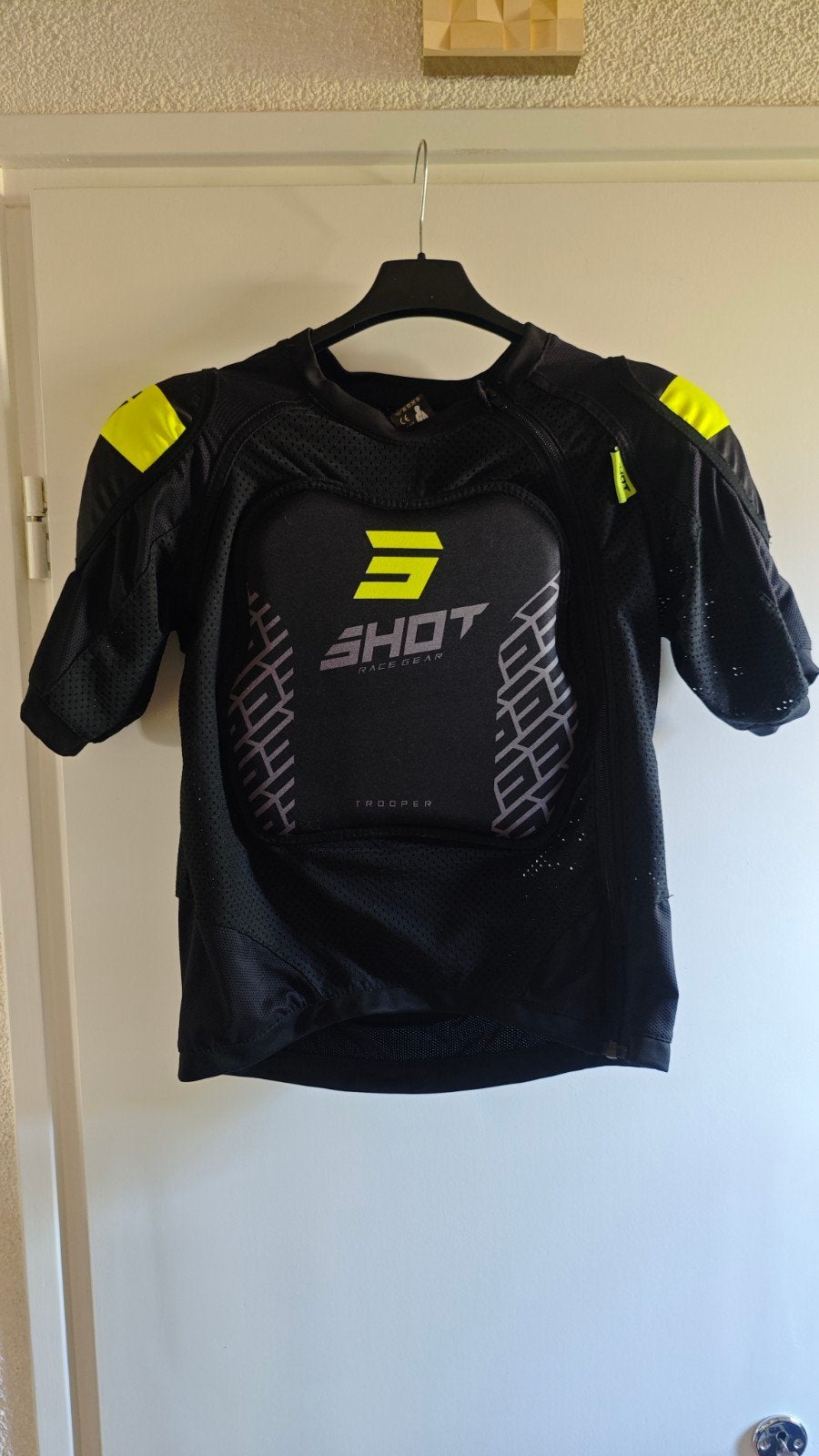Shot Bodyprotector Maat M voor Motorcross/MTB, Ophalen of Verzenden, Tweedehands, Dames, Shot