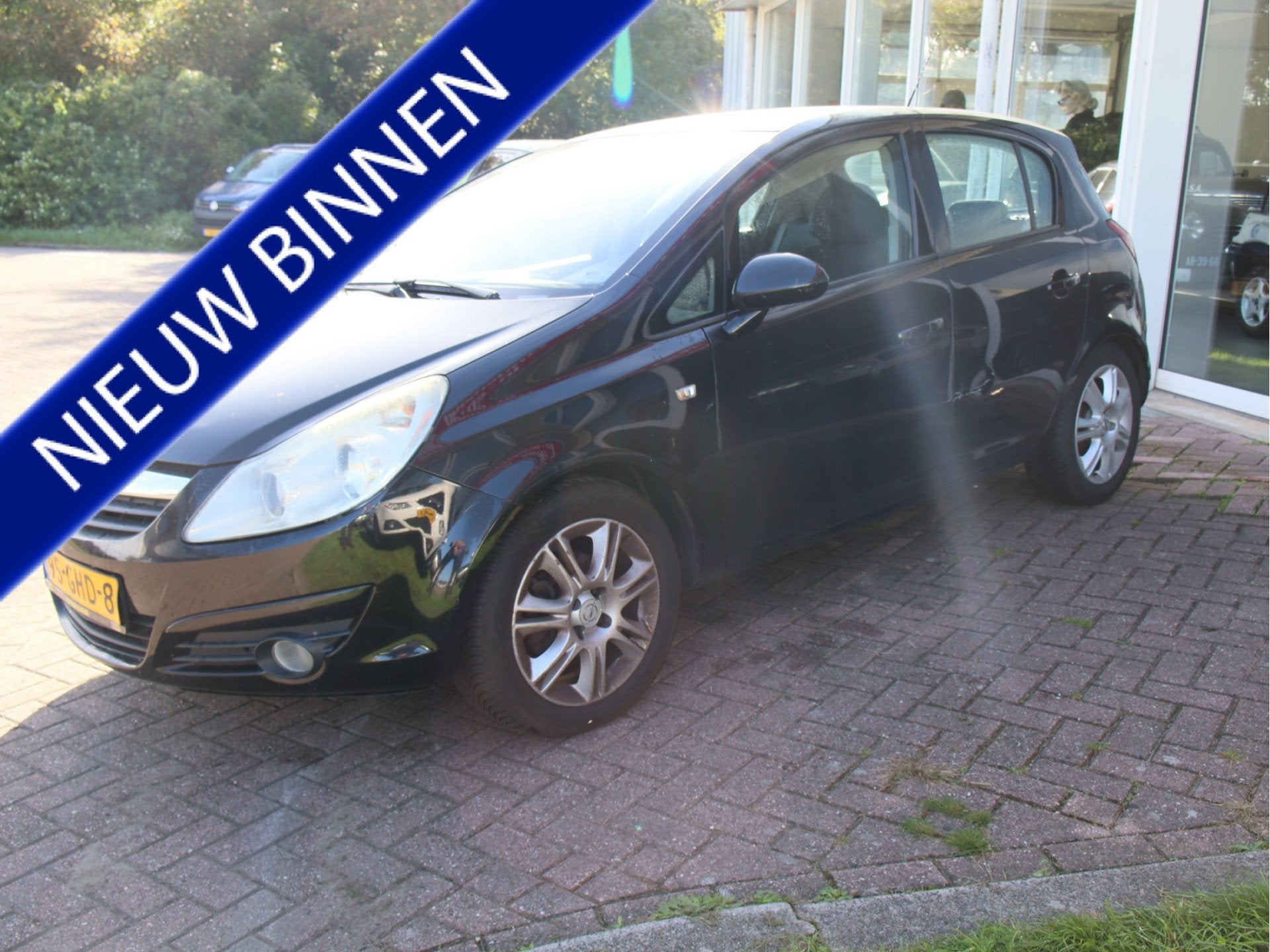 Opel Corsa 1.4-16V Cosmo 5 deurs! (bj 2008), Voorwielaandrijving, 1063 kg, Gebruikt, Zwart