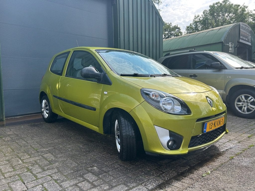 Renault Twingo 1.2-16V Authentique, Auto's, Renault, 839 kg, Gebruikt, 4 cilinders, 4 stoelen