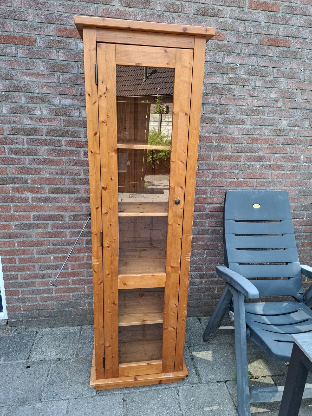 Grenen vitrinekast met glas en planken - lichte schade, Ophalen, Gebruikt, 50 tot 100 cm, Glas