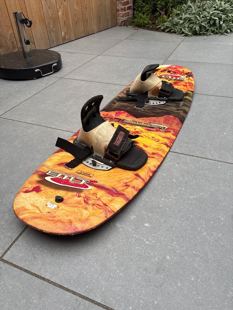 Wakeboard, Watersport en Boten, Ophalen, Gebruikt, Board