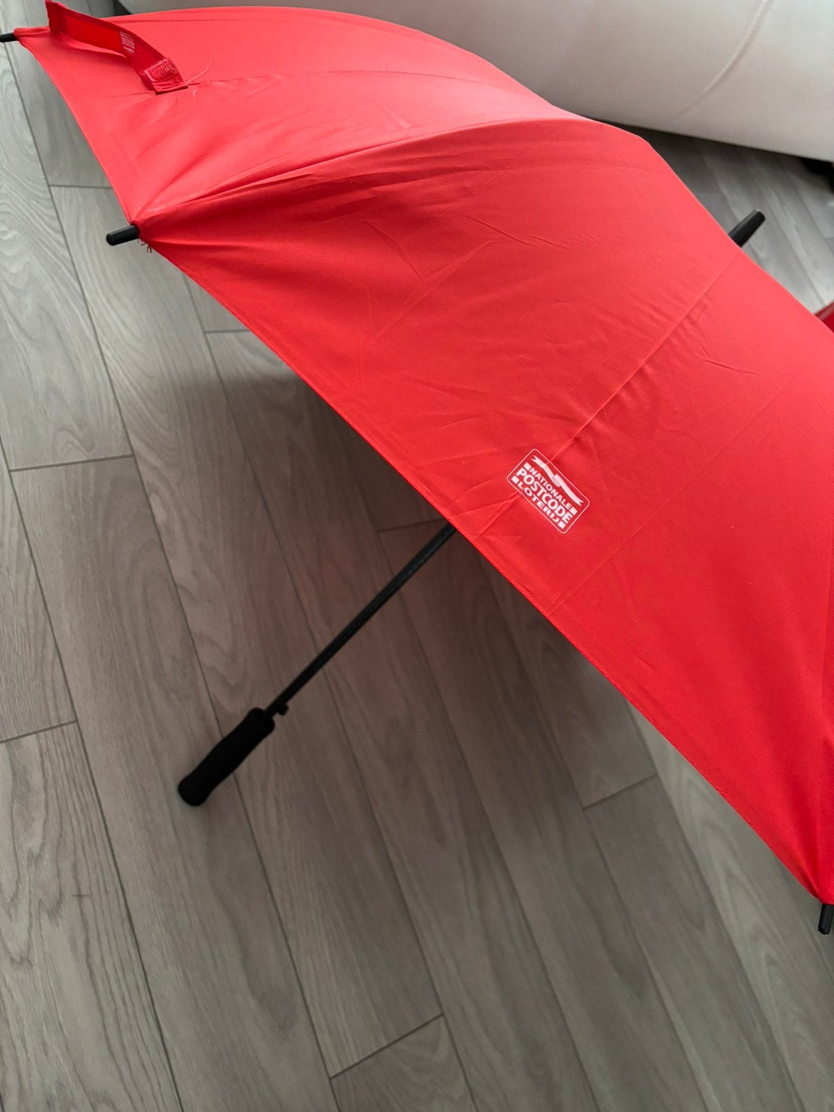 Als Parasol óok te gebruiken/Paraplu ø 120 cm, Sieraden, Tassen en Uiterlijk, Ophalen of Verzenden, Nieuw, Rood
