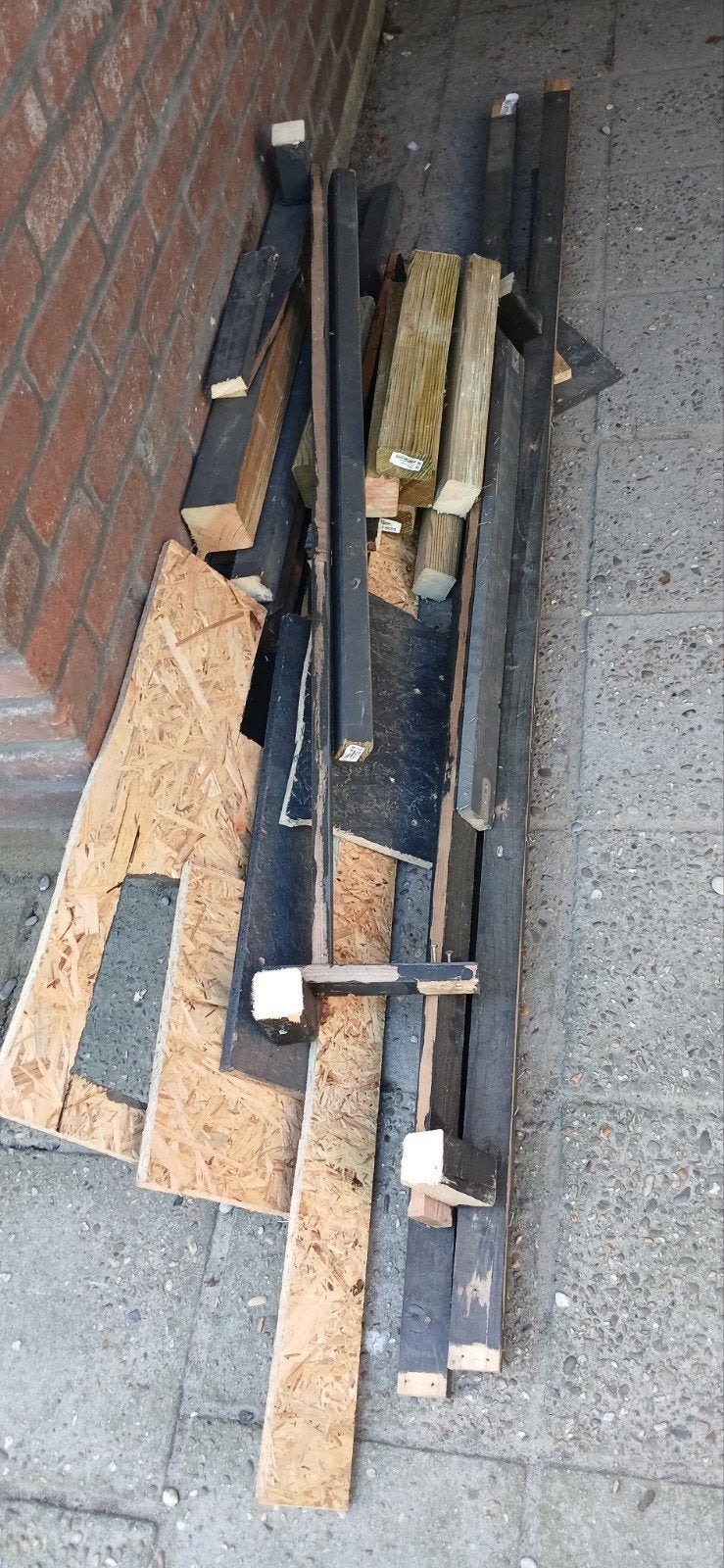 Gratis afvalhout, Tuin en Terras, Haardhout, Minder dan 3 m³, Ophalen