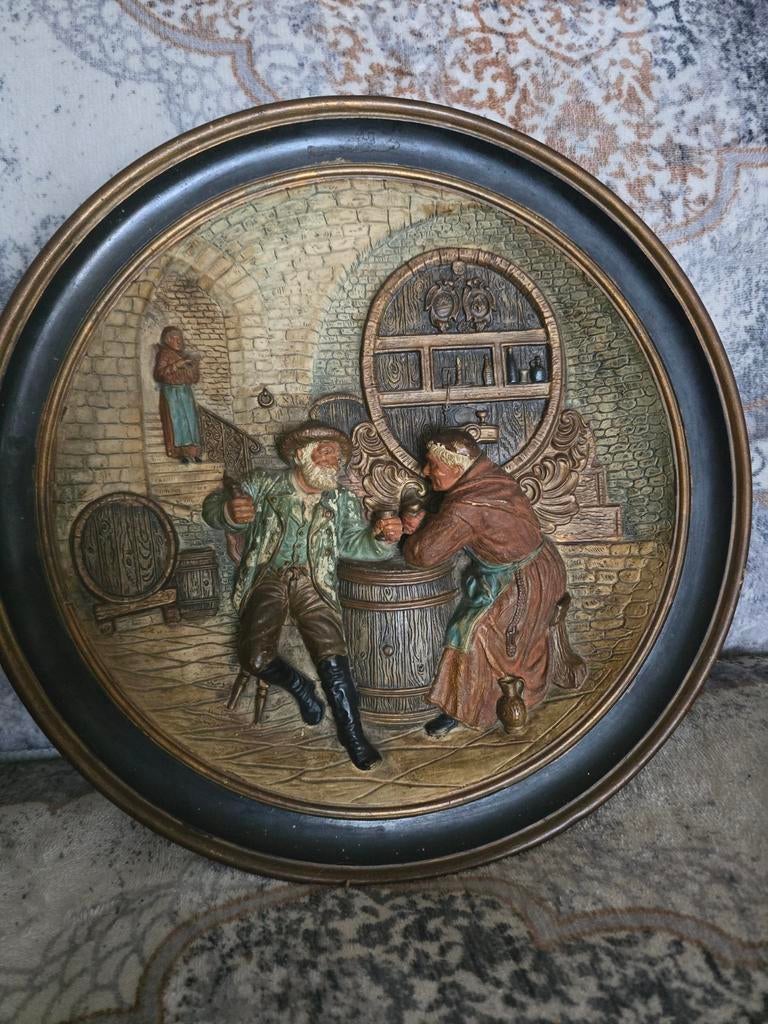 Antique German Terra Cotta Plaque, Men in Pub, Signed Muster, Ophalen of Verzenden