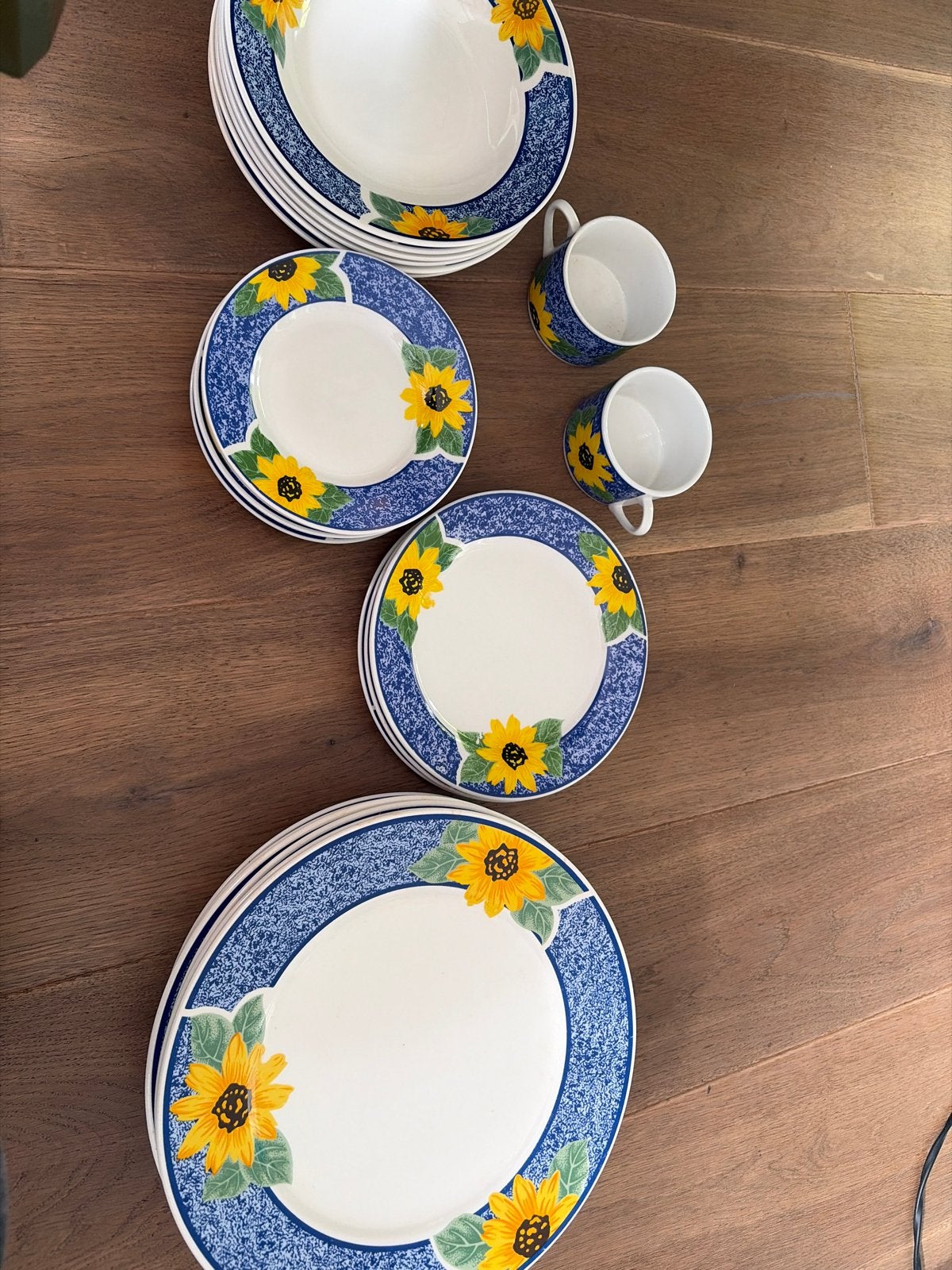 Servies met zonnebloemmotief, Ophalen, Gebruikt, Overige merken, Keramiek