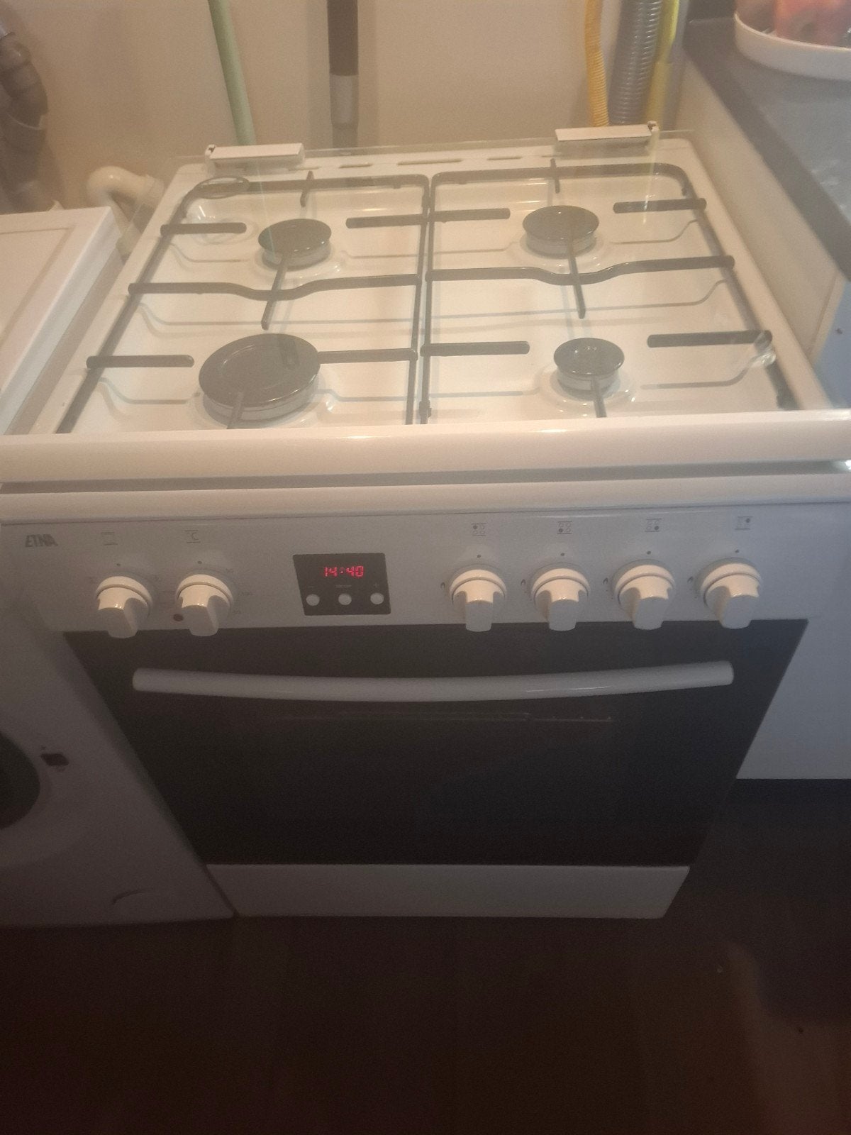 net gasfornhuis, Ophalen, Minder dan 85 cm, 4 kookzones, Gas