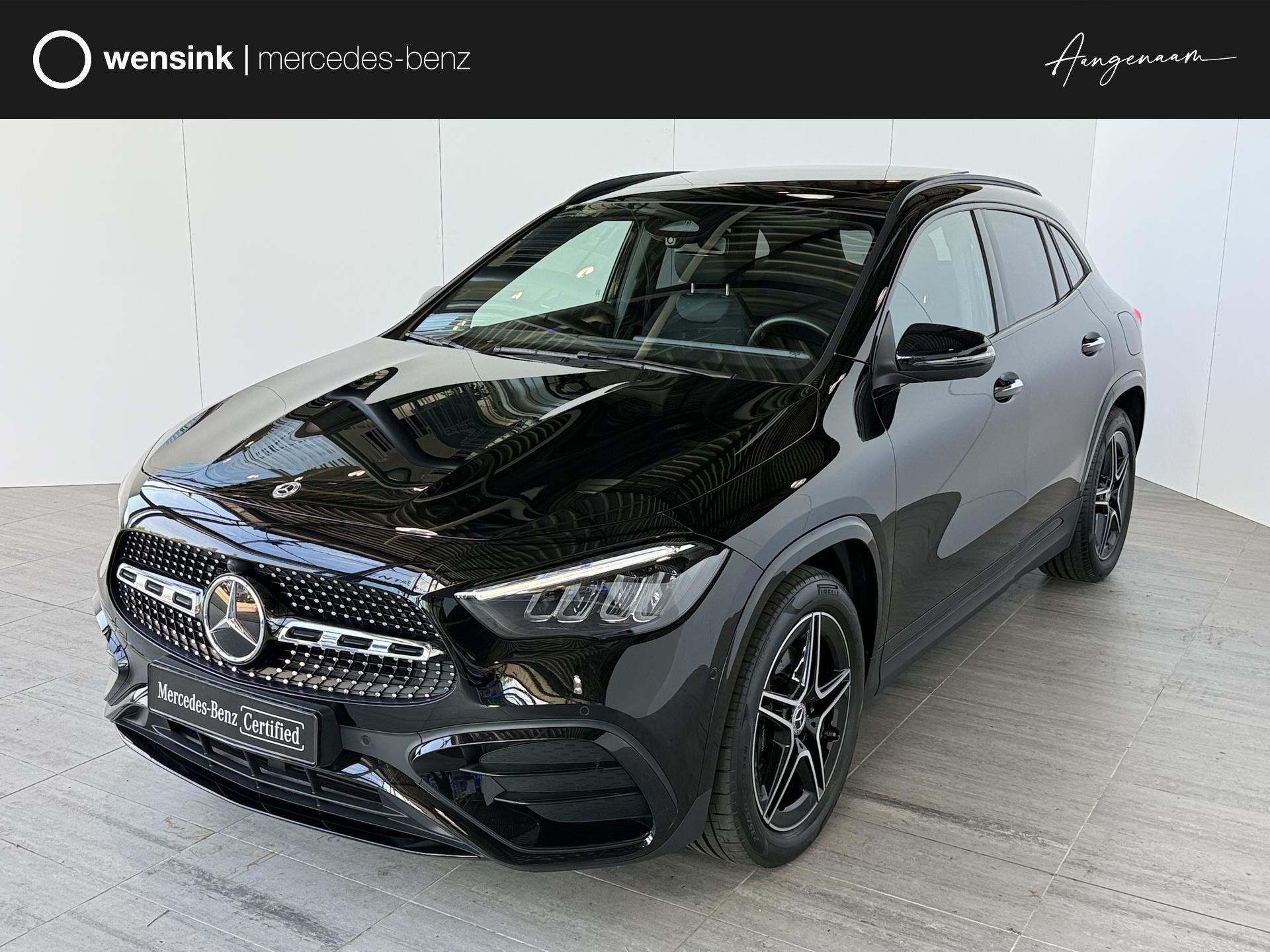 Mercedes-Benz GLA-klasse 180 AMG Line | Panoramaschuifdak |