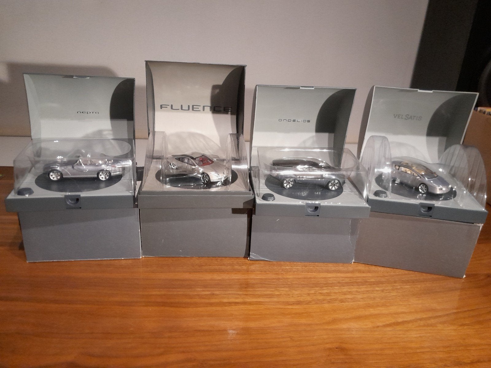 Renault Concept Car Norev - Set van 4 schaalmodellen, Ophalen of Verzenden, Zo goed als nieuw, Auto