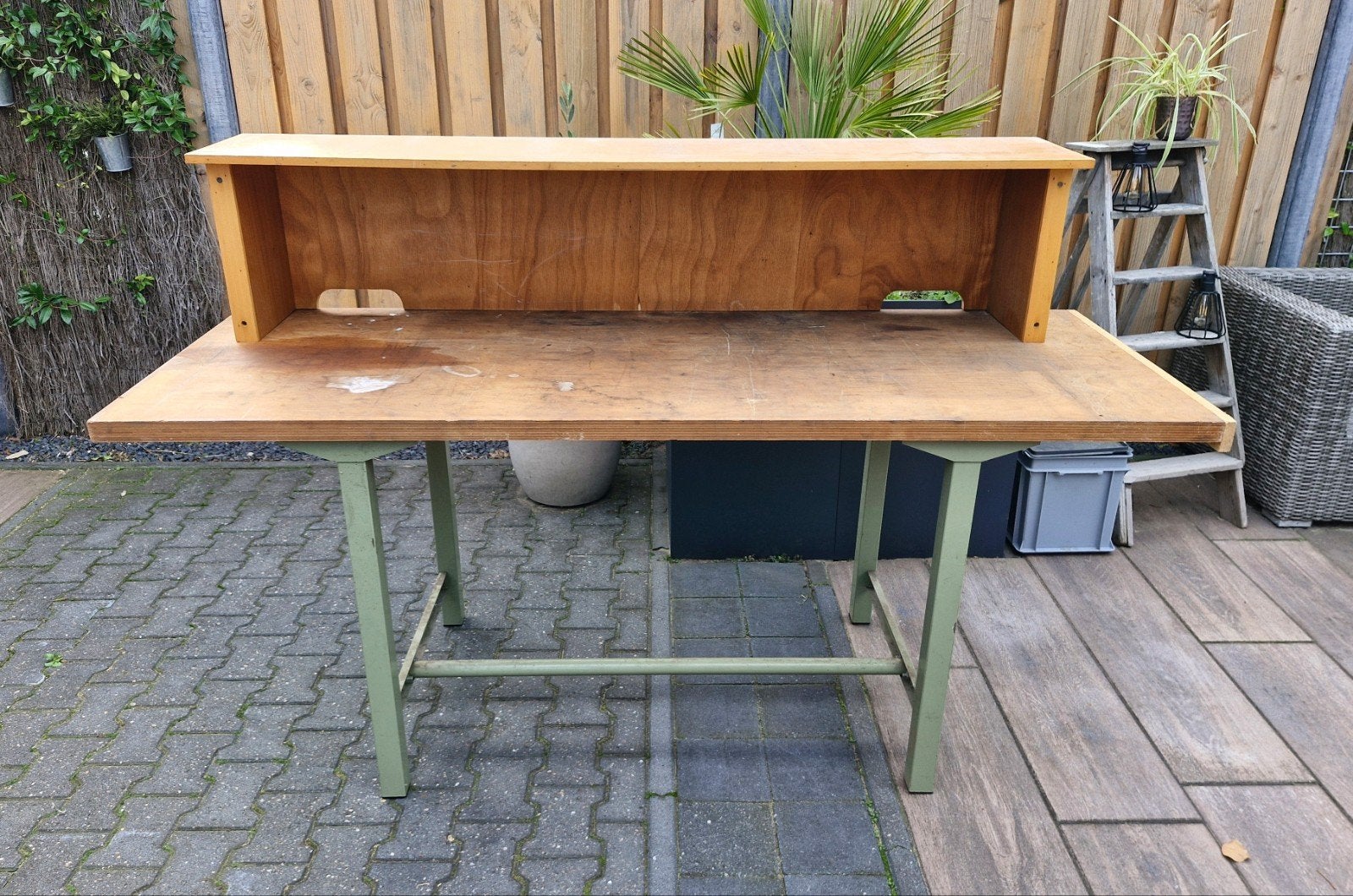 Massief houten werkbank met bovenbouw. 85 x 202 x 75 cm, Ophalen, Gebruikt, 70 tot 120 cm